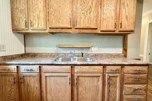 111 Marilyn Dr, Warner Robins, GA 31093 - Photo 11