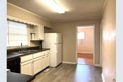 230 Roycrest Drive, Macon, GA 31204 - Photo 5