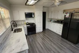 101 Robinhood Dr, Warner Robins, GA 31088 - Photo 23