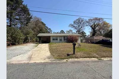 123 Kirkwood Circle, Warner Robins, GA 31088 - Photo 1