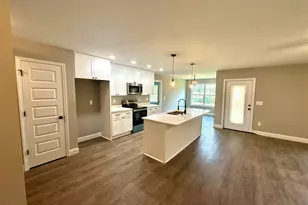 207 Sutton Dr, Perry, GA 31069 - Photo 5