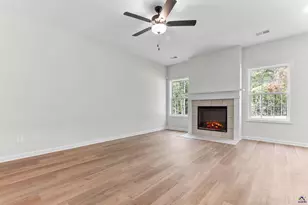 1050 Sun Valley Ct, Macon, GA 31211 - Photo 9