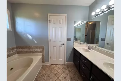 125 Lenox, Bonaire, GA 31005 - Photo 9