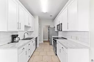 208 Mahan Dr, Perry, GA 31069 - Photo 19