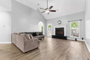 208 Mahan Dr, Perry, GA 31069 - Photo 11