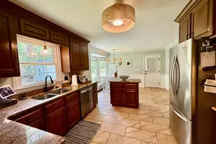 818 Silver Springs Dr, Macon, GA 31210 - Photo 15