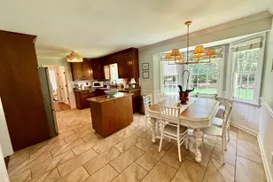 818 Silver Springs Dr, Macon, GA 31210 - Photo 11