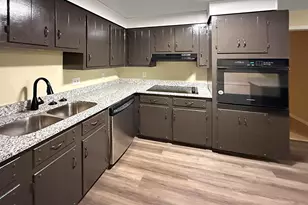 209 Scarborough Rd, Centerville, GA 31028 - Photo 11