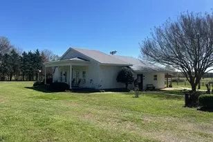 1670 W White Rd, Byron, GA 31008 - Photo 11