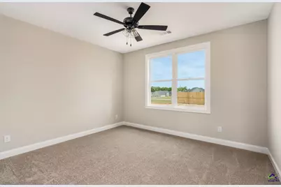 218 Farmland Circle, Perry, GA 31069 - Photo 13