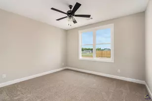 218 Farmland Circle, Perry, GA 31069 - Photo 13