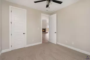 218 Farmland Circle, Perry, GA 31069 - Photo 11