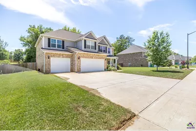 232 Oakley Court, Bonaire, GA 31005 - Photo 3