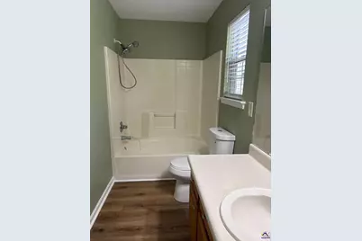 404 Dunmurry Pl, Warner Robins, GA 31093 - Photo 11