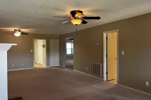 324 Williamsburg Ave, Warner Robins, GA 31088 - Photo 7