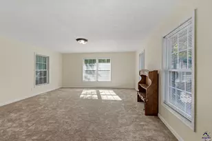 108 Chantilly Dr, Warner Robins, GA 31088 - Photo 33