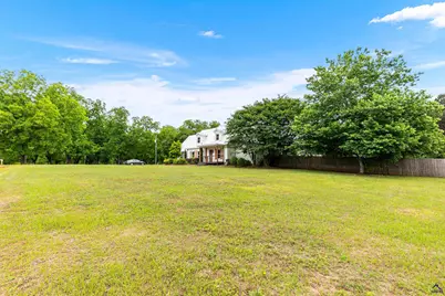 104 Buckingham Place, Perry, GA 31069 - Photo 3