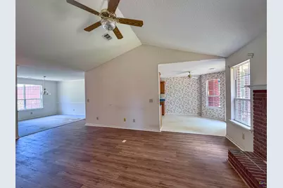 227 Crestwood Circle, Centerville, GA 31028 - Photo 11