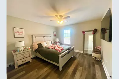 107 Jaybee Drive, Warner Robins, GA 31088 - Photo 9