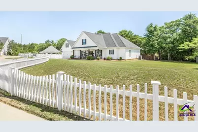 213 Silk Tree Trace Trace, Kathleen, GA 31047 - Photo 3