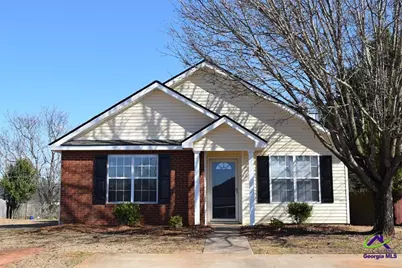 404 Chadwyck Circle, Bonaire, GA 31005 - Photo 1