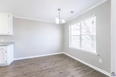404 Chadwyck Circle, Bonaire, GA 31005 - Photo 5