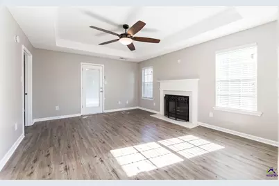 404 Chadwyck Circle, Bonaire, GA 31005 - Photo 11