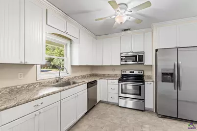 130 S Pleasant Hill Road, Warner Robins, GA 31088 - Photo 9