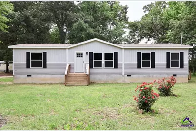 148 Nowhere Road, Jeffersonville, GA 31044 - Photo 1