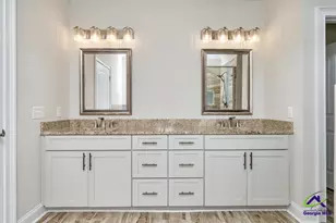 101 Georgia Dean St, Warner Robins, GA 31088 - Photo 27