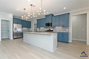101 Georgia Dean St, Warner Robins, GA 31088 - Photo 17