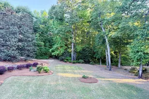 211 Lowpoint Trail, Warner Robins, GA 31093 - Photo 73