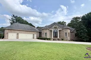 211 Lowpoint Trail, Warner Robins, GA 31093 - Photo 1