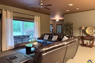 211 Lowpoint Trail, Warner Robins, GA 31093 - Photo 45
