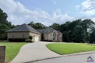 211 Lowpoint Trail, Warner Robins, GA 31093 - Photo 3