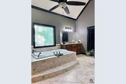 211 Lowpoint Trail, Warner Robins, GA 31093 - Photo 27