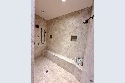 211 Lowpoint Trail, Warner Robins, GA 31093 - Photo 33