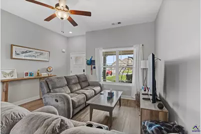 609 Daisy Drive, Perry, GA 31069 - Photo 5
