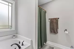 609 Daisy Dr, Perry, GA 31069 - Photo 15