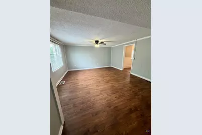 666 Woolfolk Street, Macon, GA 31217 - Photo 5