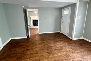 666 Woolfolk St, Macon, GA 31217 - Photo 11