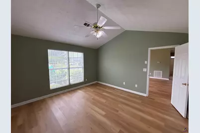 4668 Pine Valley Drive, Macon, GA 31210 - Photo 9