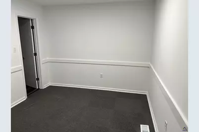 148 E Peacock Street, Cochran, GA 31014 - Photo 13
