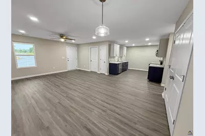 315 Airman Boulevard, Warner Robins, GA 31088 - Photo 9