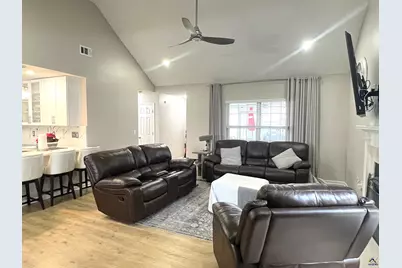 519 Clover Trail, Bonaire, GA 31005 - Photo 3
