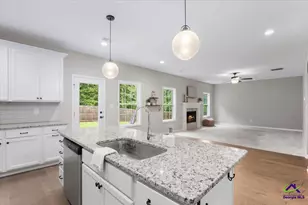 133 W River Cane Run, Perry, GA 31069 - Photo 11