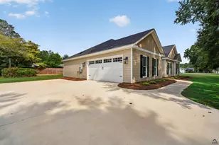 1207 Morningside Dr, Perry, GA 31069 - Photo 47