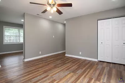 3938 Hartnerss Street, Macon, GA 31204 - Photo 5