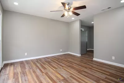 3938 Hartnerss Street, Macon, GA 31204 - Photo 3