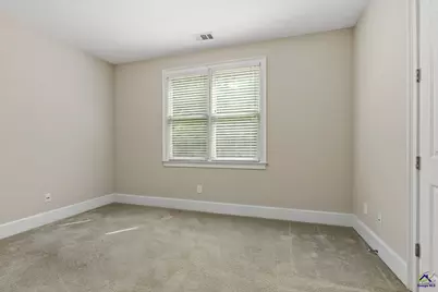 1032 SW Willowood Lane, Atlanta, GA 30331 - Photo 31
